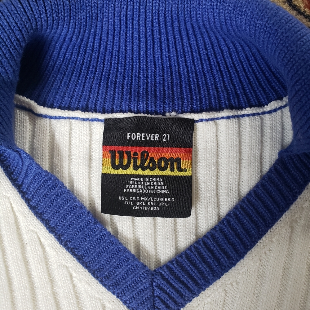 VINTAGE unique Wilson crop knit top - Picture 2 of 3